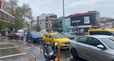 Kırklareli Merkezde Yağmur Etkili Oldu: Trafikte Yoğunluk Yaşandı