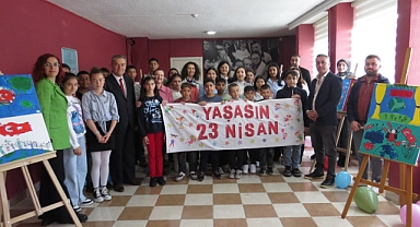 Kırklareli'nde 23 Nisan'a Özel Sergi Açıldı