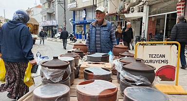 Kırklareli'nde 30 Yıllık Çömlek Ustası Geçimini Sokak Sokak Sağlıyor