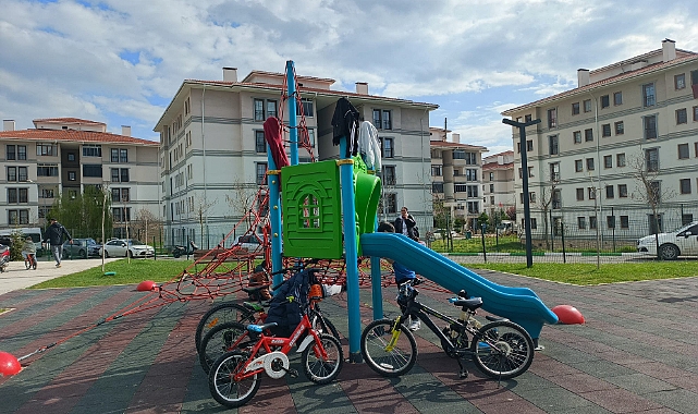Kırklareli'nde Çocuklar Parkta Buluştu