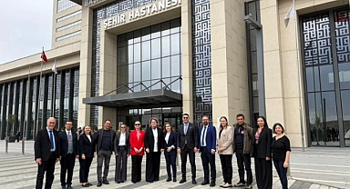 Kırklareli'ndeki Sağlıkçılar İstanbul'daki Eğitime Katıldı