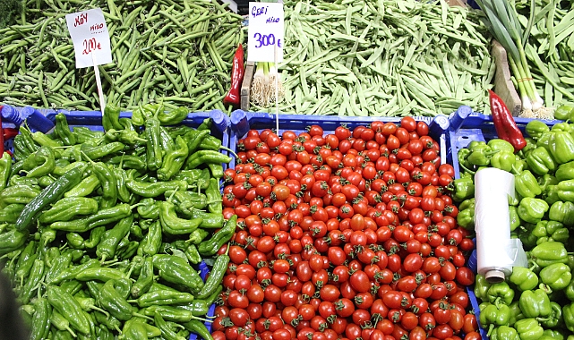 Kırklareli Pazarlarında Çeri  Domates Fiyatı Cep Yakıyor