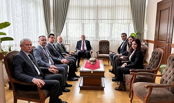 Kosova Heyetinden Kırklareli İl Millî Eğitim Müdürlüğü'ne Ziyaret