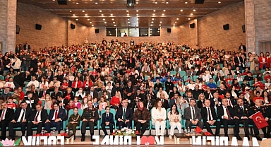 TEKİRDAĞ'DA 23 NİSAN TÖREN VE ETKİNLİKLERLE KUTLANDI