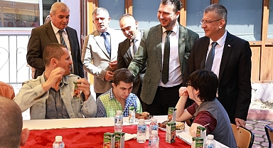 Babaeski'de Özel Bireylerin Hazırladığı Sergi Büyük Beğeni Topladı