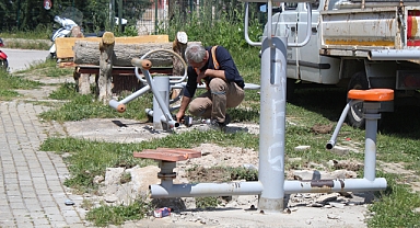 Cumhuriyet Mahallesi'ne Modern Dokunuş: Spor Alanları Yenileniyor