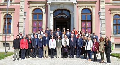 Edirne'de Kritik Toplantı: CHP Heyetinden Erken Seçim Çağrısı