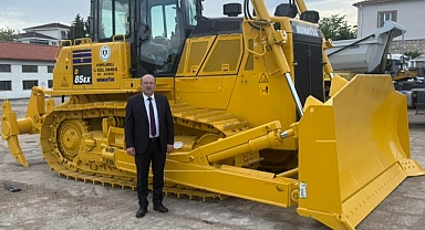 Kırklareli İl Özel İdaresi'nde Makine Parkına Yeni Paletli Dozer Eklendi