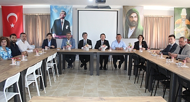 Kırklareli'nde Anlamlı Buluşma! CHP Heyeti Topçu Baba Derneği'nde