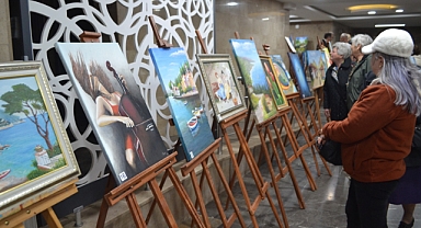 Kırklareli'nde Sanat Rüzgârı: Yağlı Boya Sergisi Yoğun İlgi Gördü