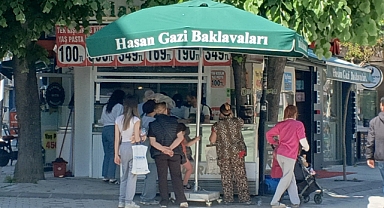 Kırklareli'nde Sıcak Hava Dondurma Satışlarını Artırdı