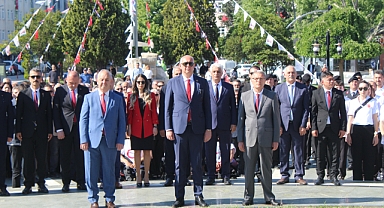 Kırklareli'nde Yoğun Katılımlı 19 Mayıs Töreni Düzenlendi