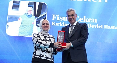 Kırklareli'ne Gurur Veren Başarı! Hemşire Fisun Çeken'e Bakanlık Ödülü