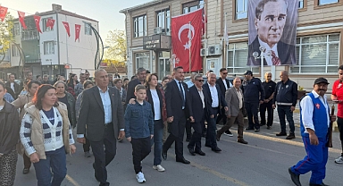 Lalapaşa'da Hıdırellez Şöleni: Dilekler Tutuldu, Ateşler Yakıldı